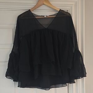 Elizabeth And James Top